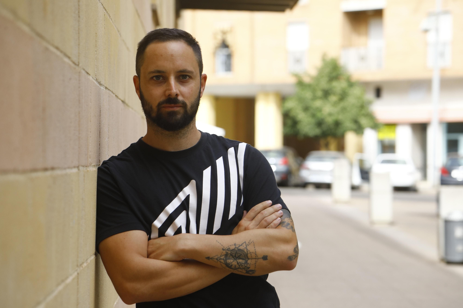 Manu Leal posa para 'el Día' junto a Vista Alegre.