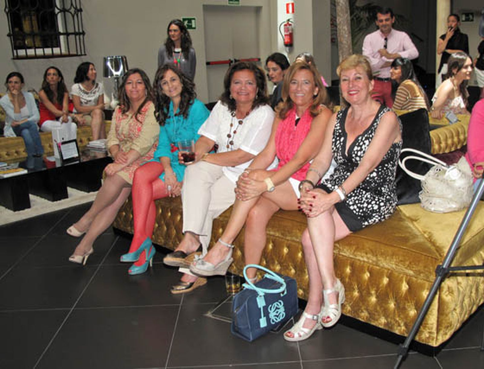 Las diseñadoras de moda flamenca en la entrega de premios.

Foto: Victoria Ramírez