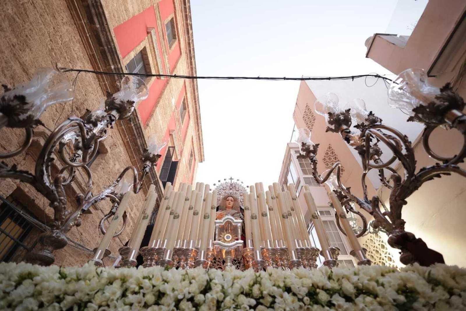Las imágenes de la hermandad de la Soledad de la Semana Santa de San Fernando 2023