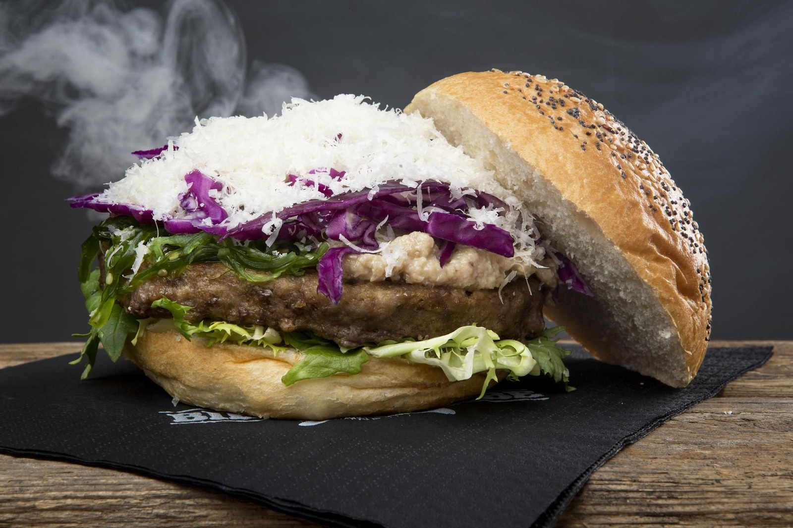 Las hamburguesas selectas están conquistando al público gaditano.