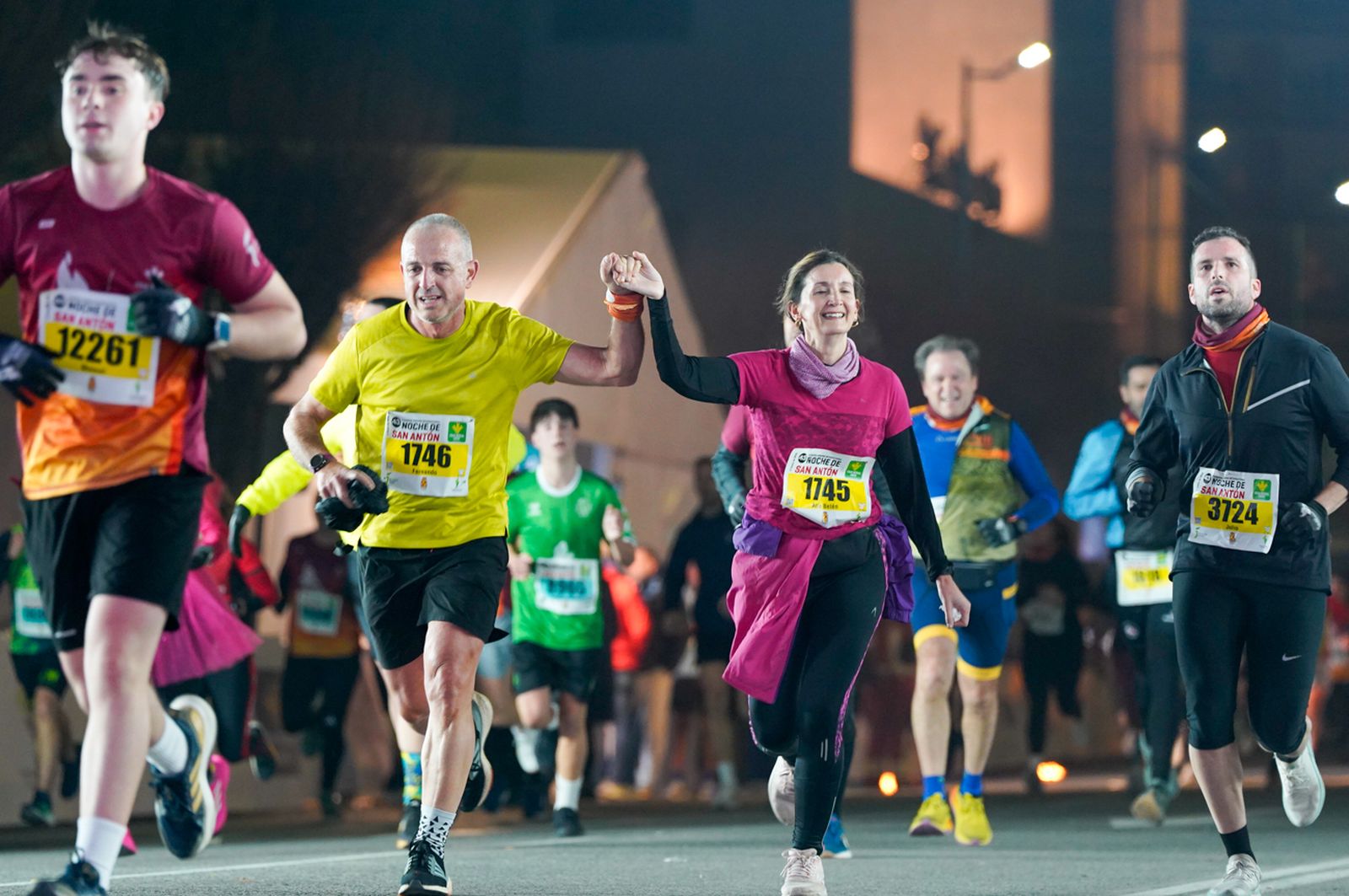 En imágenes: búscate en tu llegada a meta de la Carrera de San Antón 2026 (12)