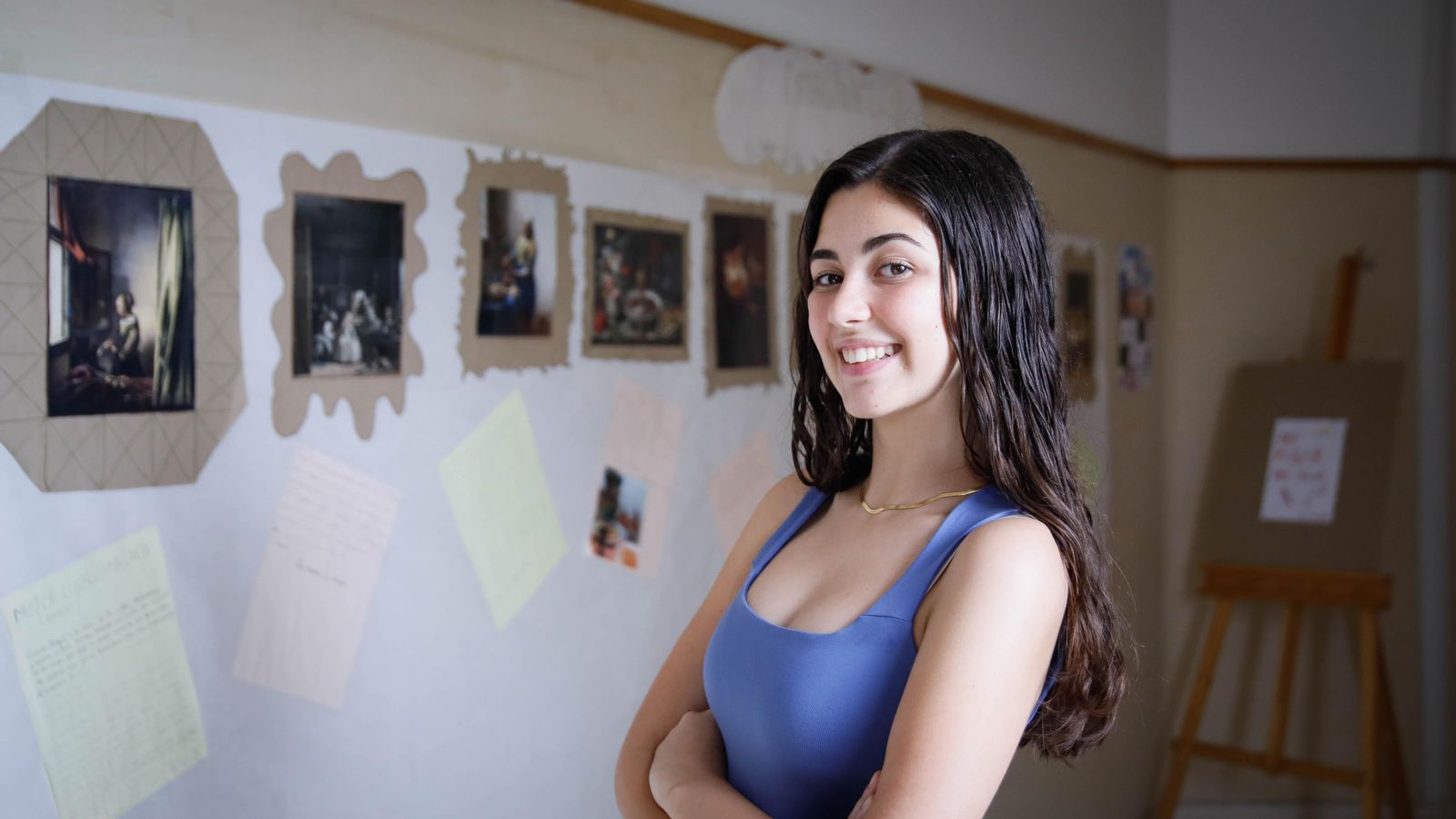 Cecilia Bonilla, en las entrañas del IES Mar Mediterráneo.