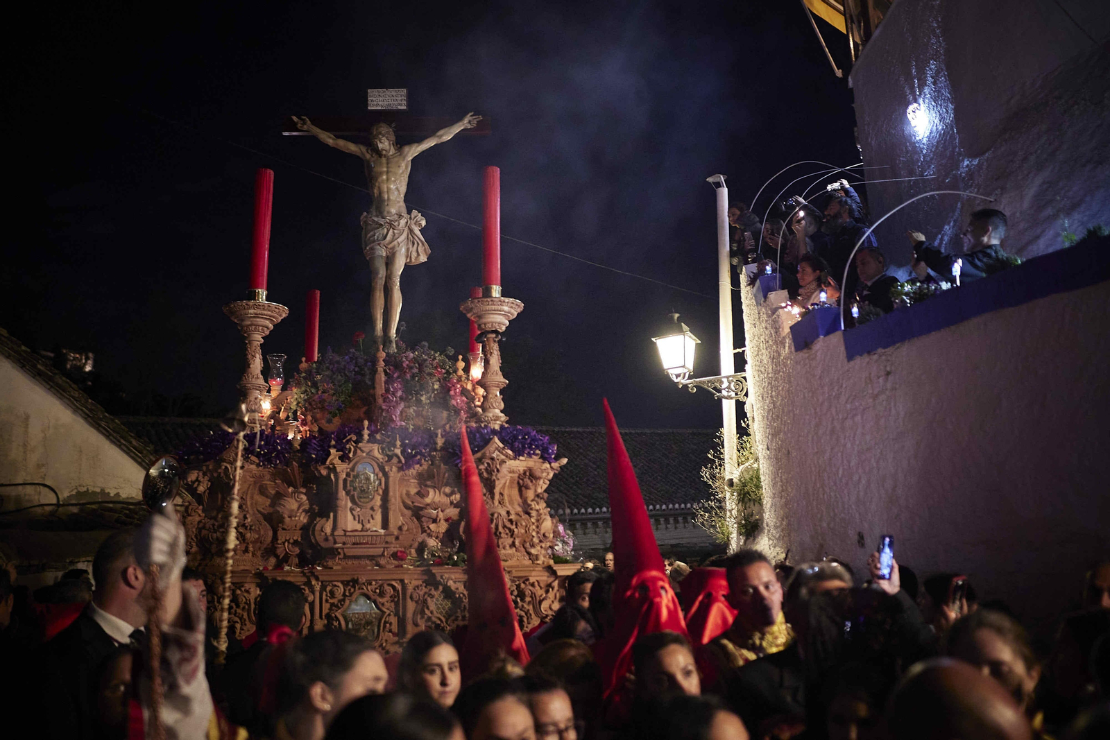 Imágenes: El Sacromonte se rinde ante su Cristo