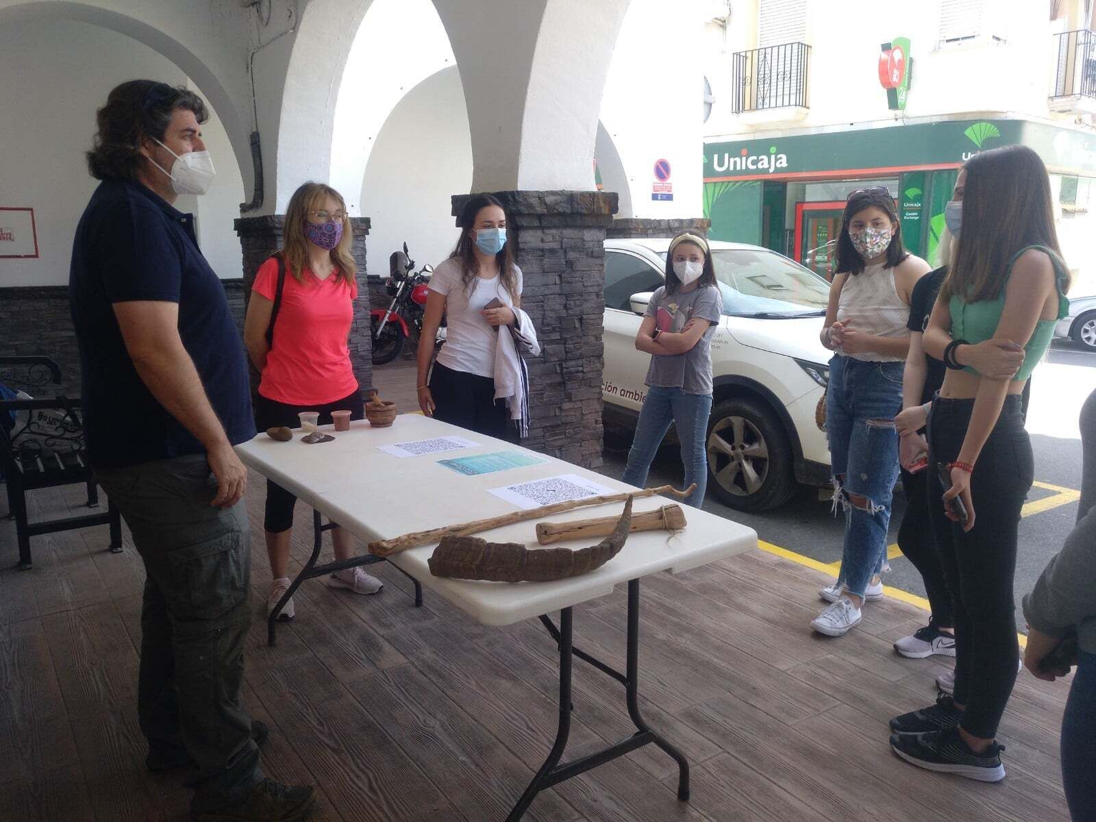 Los jóvenes de Fiñana aprenden a hacer balates este fin de semana