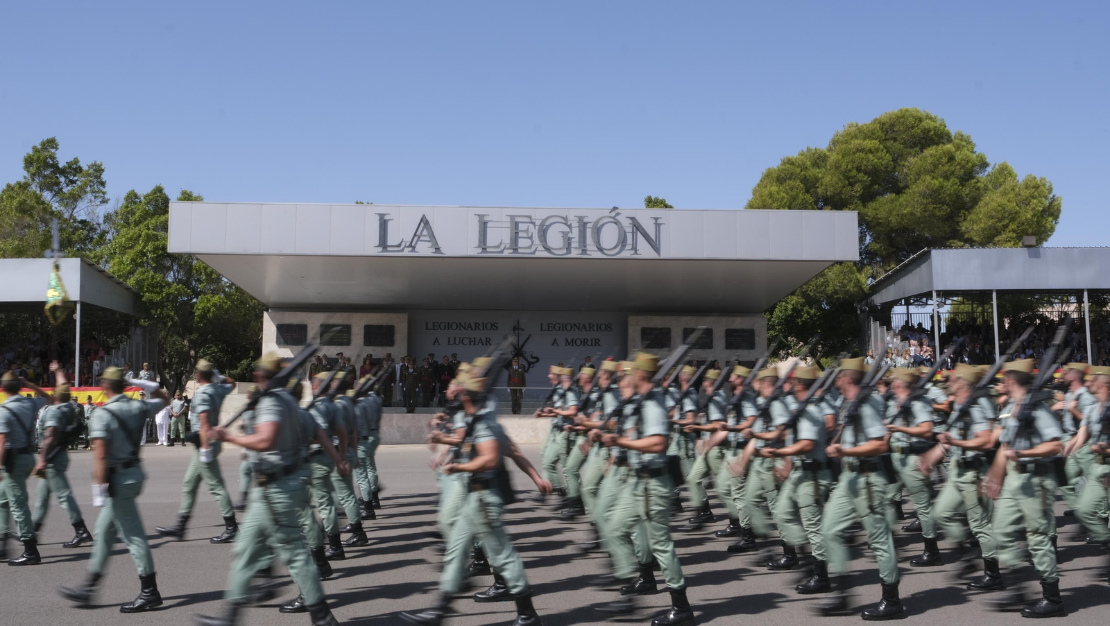 Imágenes del 102 aniversario de La Legión en Almería