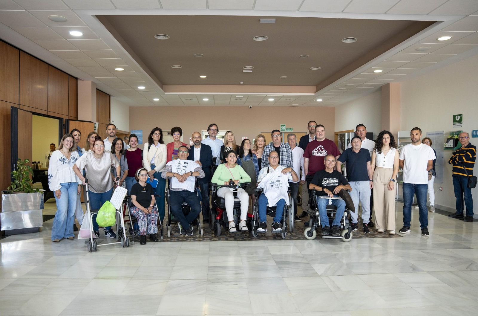 Las imágenes del acto de iniciación del Camino de Santiago de FAAM en Almería