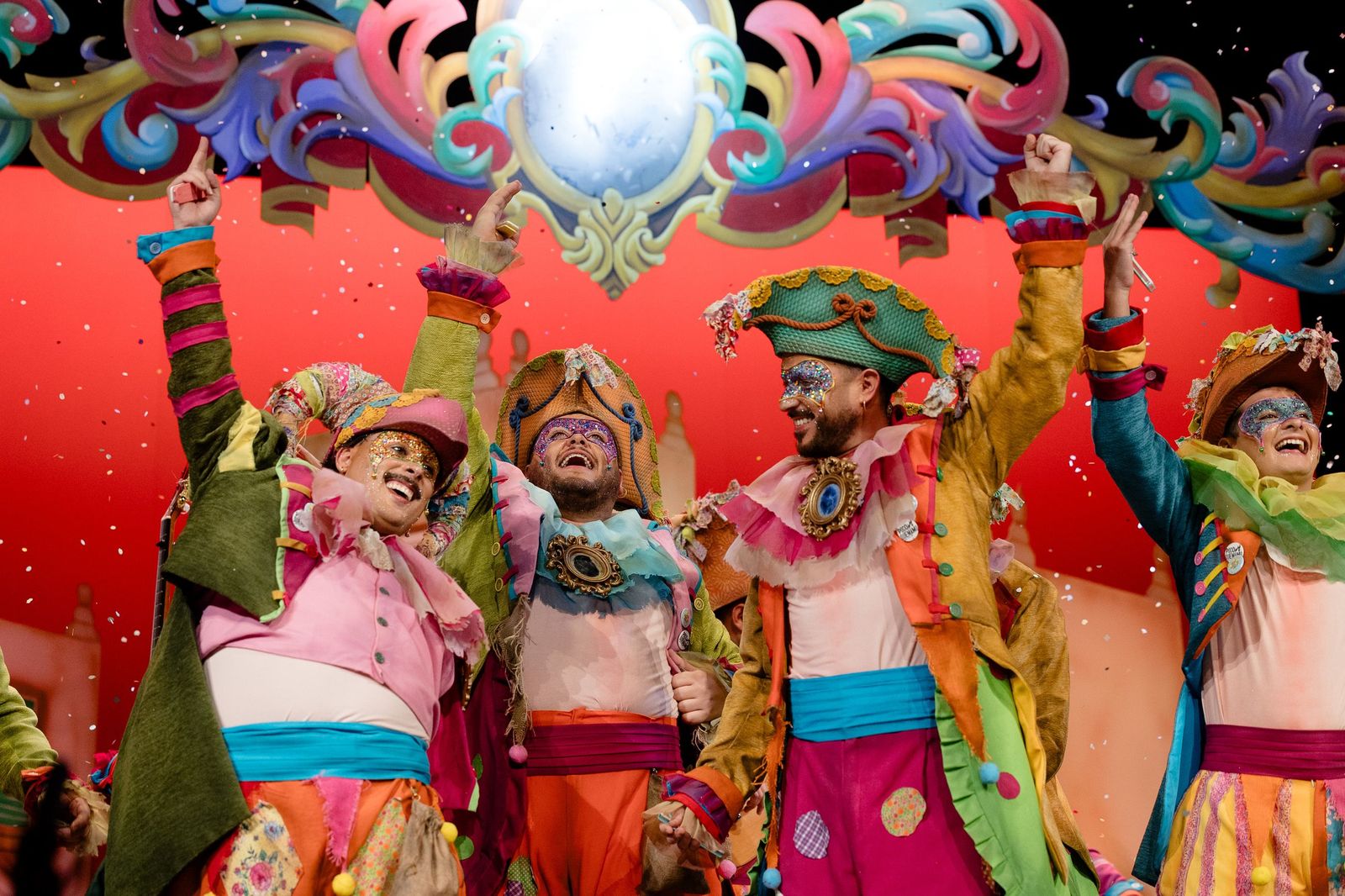 Búscate entre las mejores imágenes de la sexta sesión de cuartos de final del COAC 2026