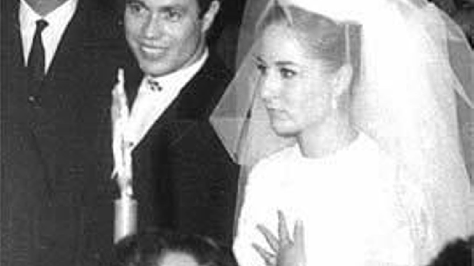 Curro Romero, en su boda con Concha Márquez Piquer en 1966.