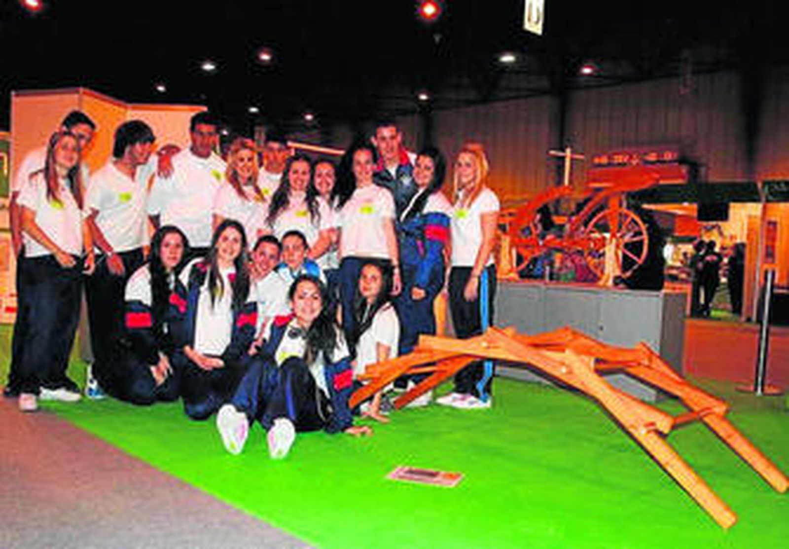 Los alumnos y alumnas, en la Feria de la Ciencia de Sevilla.