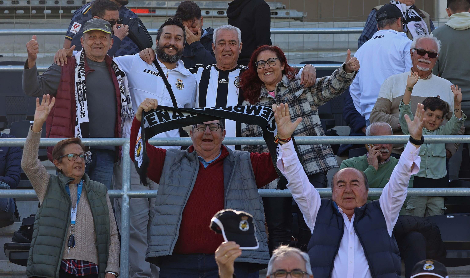 Búscate en el Ciudad de La Línea durante el Balona  - El Palo