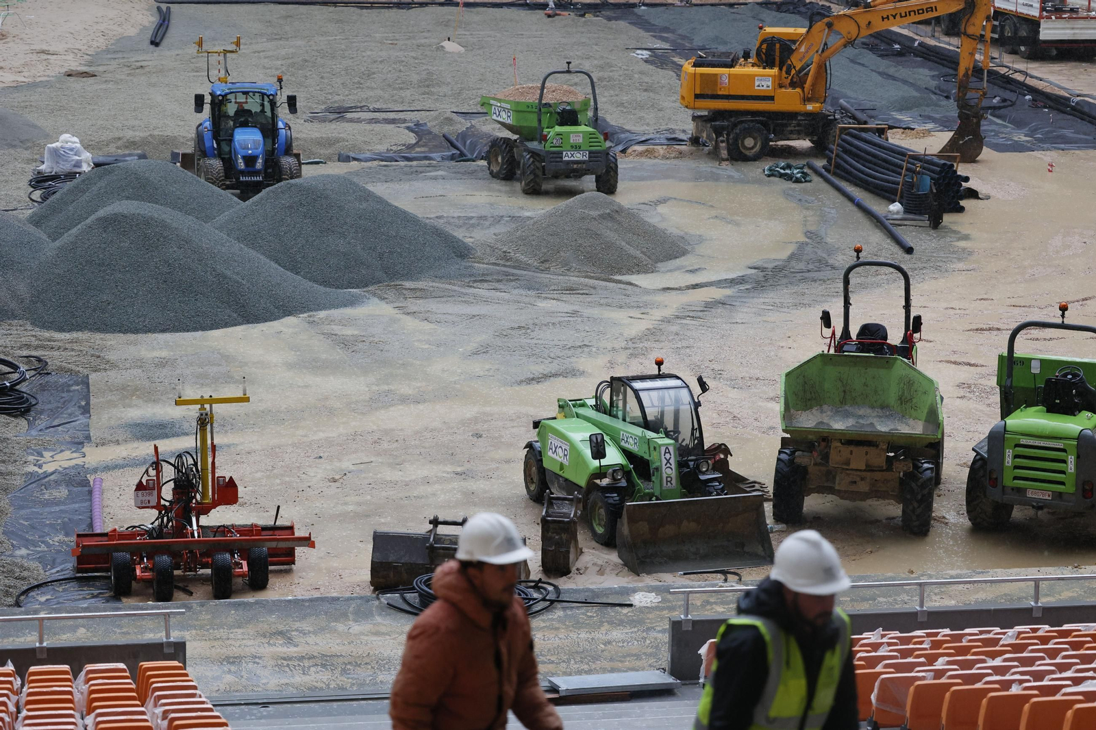 Las imágenes del estado de las obras en el Estadio de la Cartuja a falta de tres semanas para la final