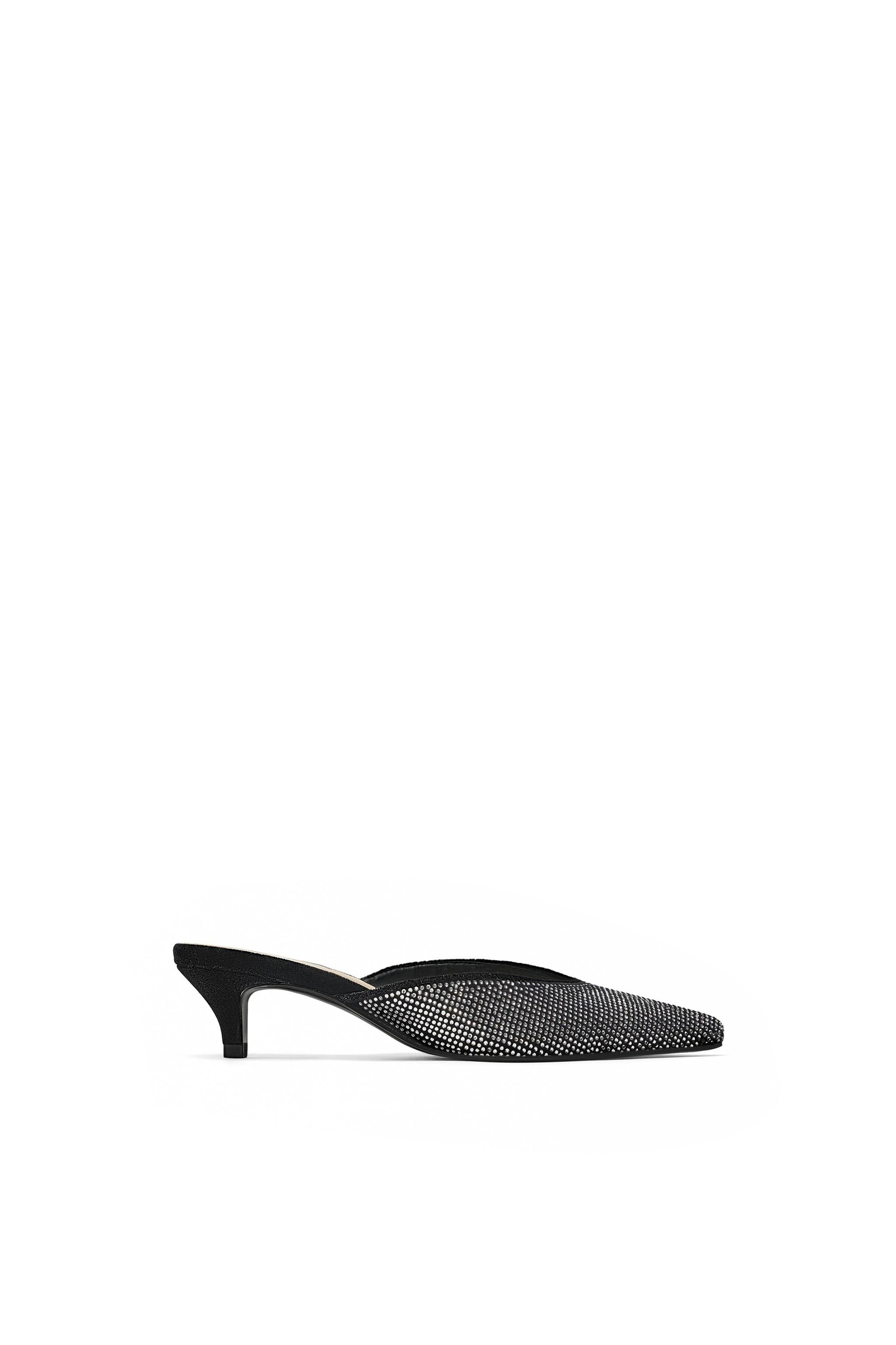 Empieza 2019 con buen pie con estos zapatos ideales para tus looks de fiesta