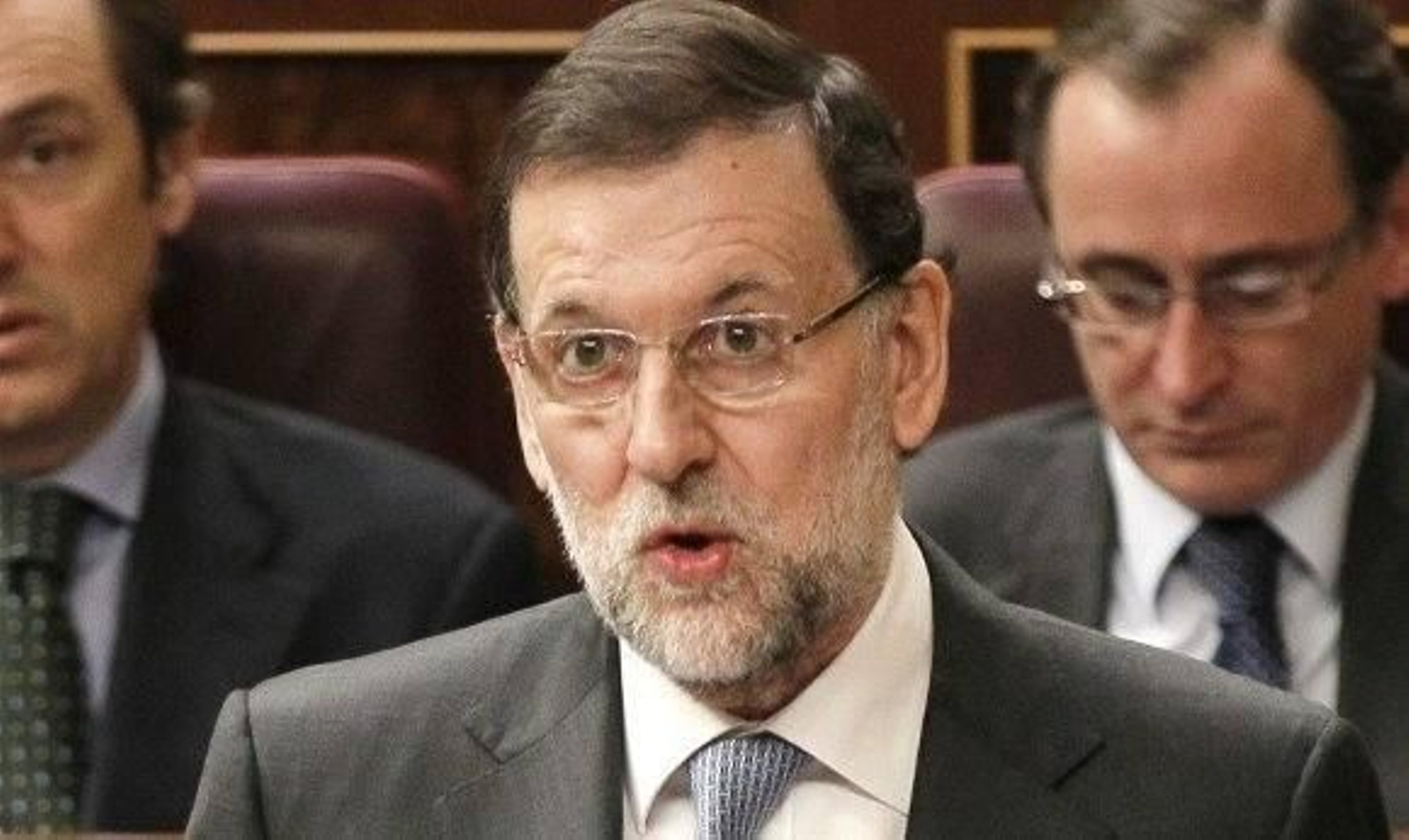 Rajoy se ofrece a dialogar con Rubalcaba sobre el aborto