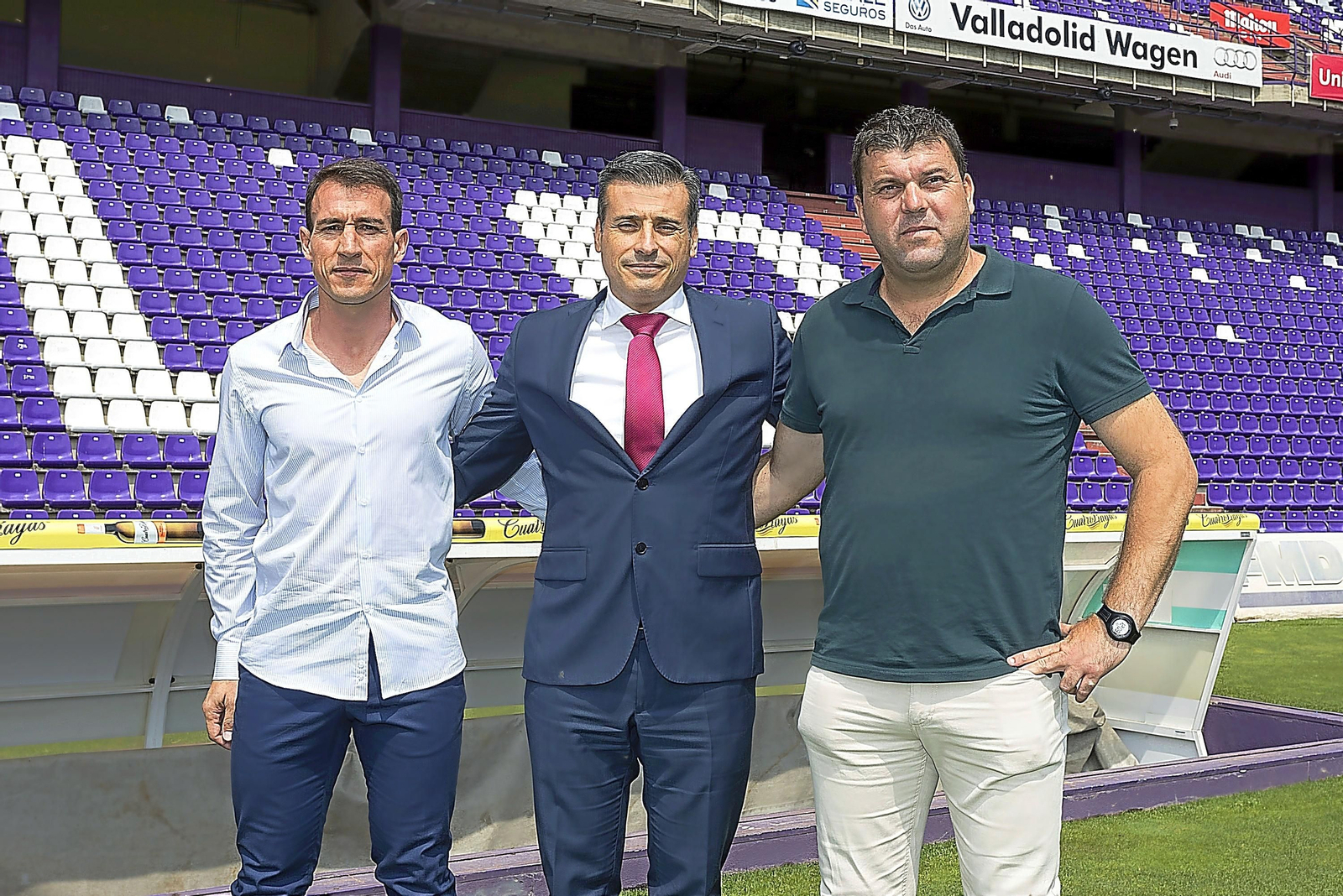 Miguel Ángel Gómez, entre Ángel Luis Catalina y Jesús Sánchez, en el José Zorrilla.