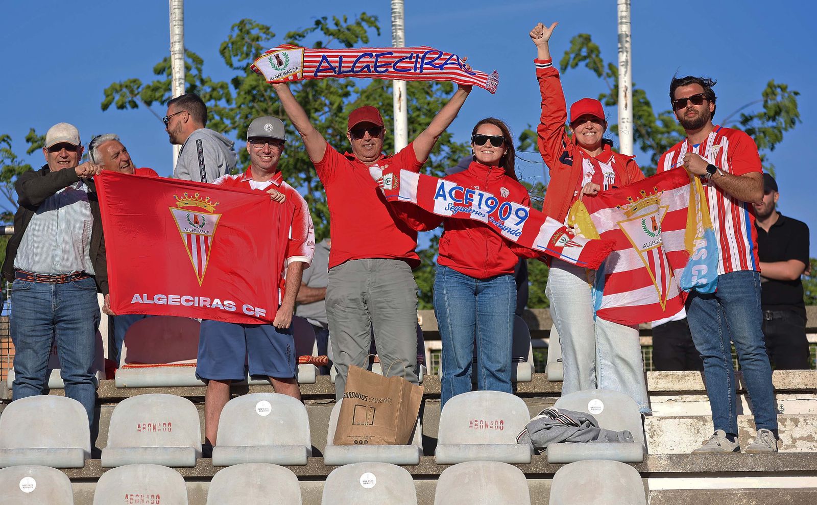 Búscate en el Nuevo Mirador durante el Algeciras - Castellón de Primera RFEF