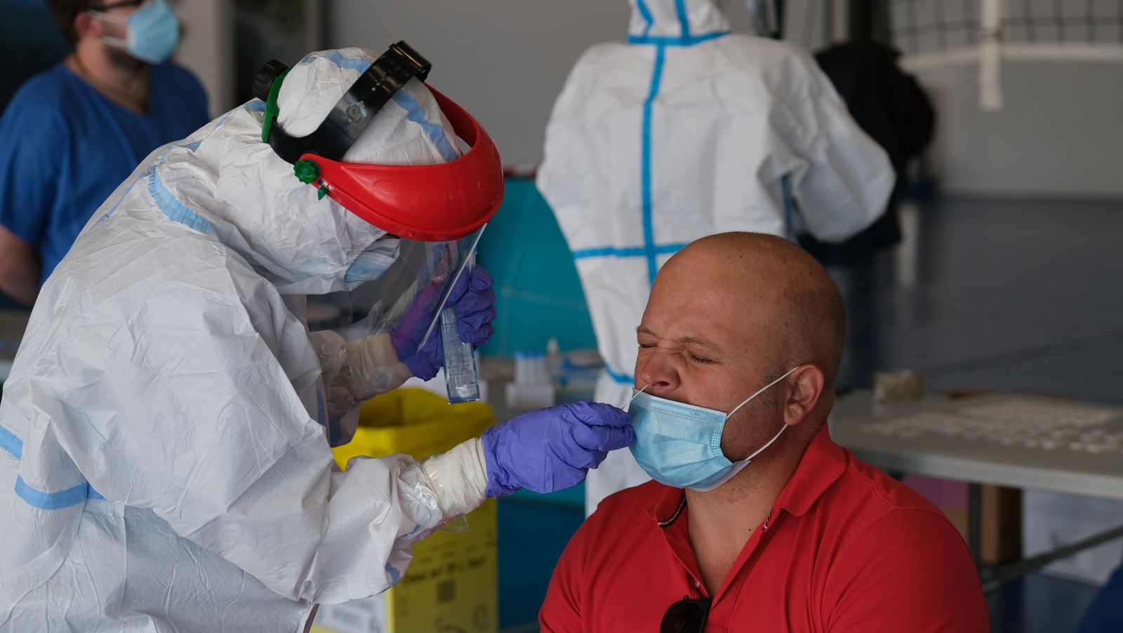 Fotogalería cribado test antígenos COVID-19 en Berja. Almería