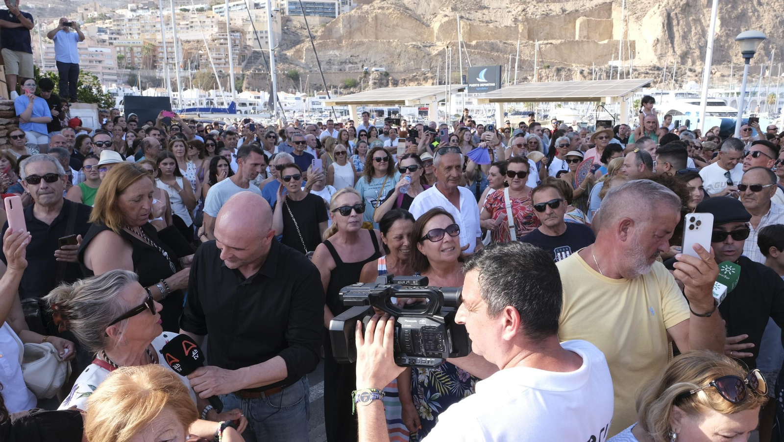 Procesión marítima de la Virgen del Carmen en Aguadulce (Roquetas de Mar), en imágenes