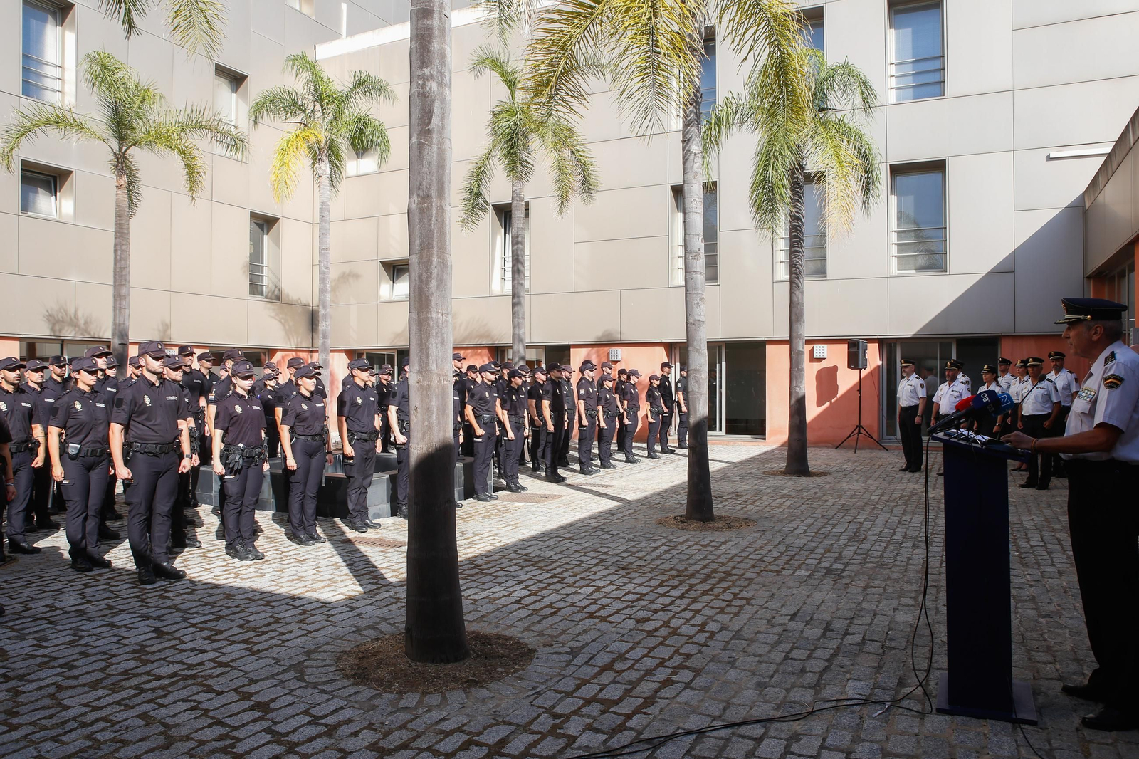 Acto de presenación de los nuevos alumnos de la Escuela Nacional de Policía en Algeciras