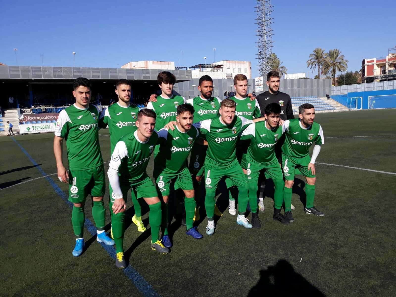 Formación que ha presentado el Guadalcacín en Alcalá.