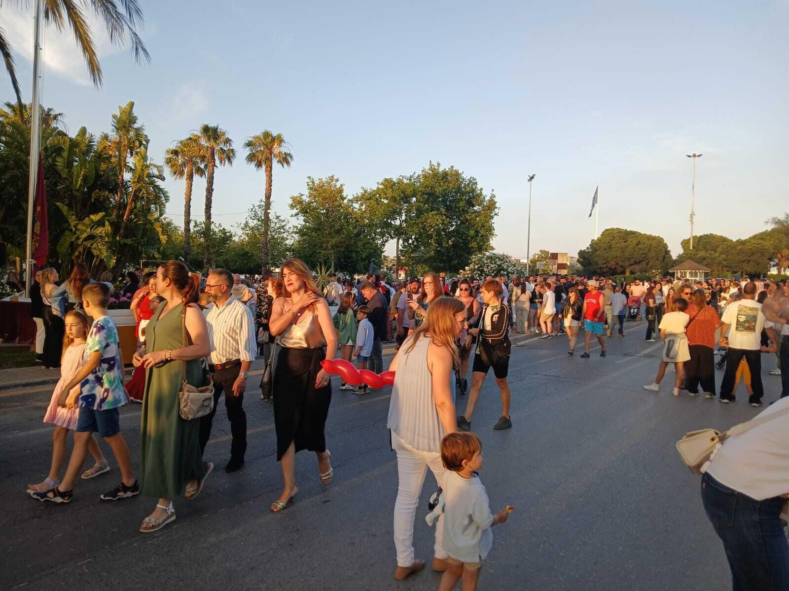 Imágenes de la Feria de Chiclana 2024: alumbrado y las primeras horas de fiesta