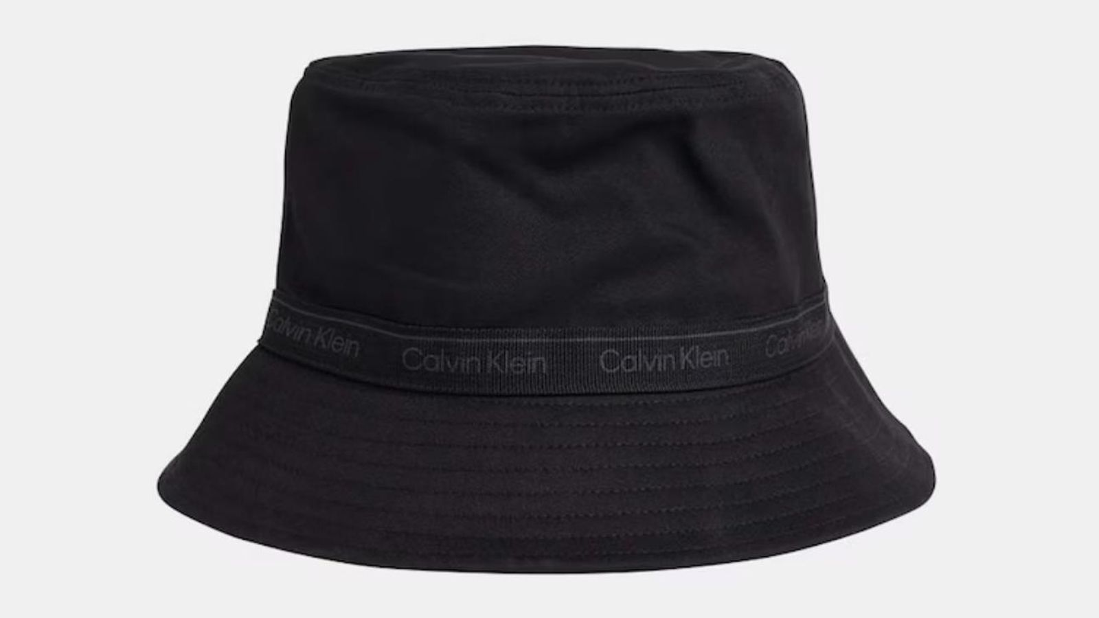 Bucket de algodón orgánico en negro con logo Calvin Klein