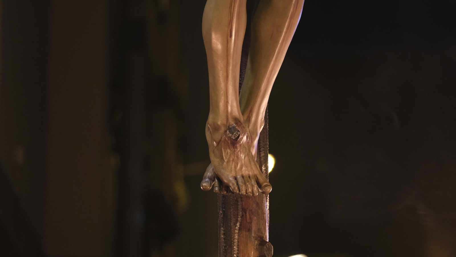 Procesión del Perdón en Almería, en imágenes