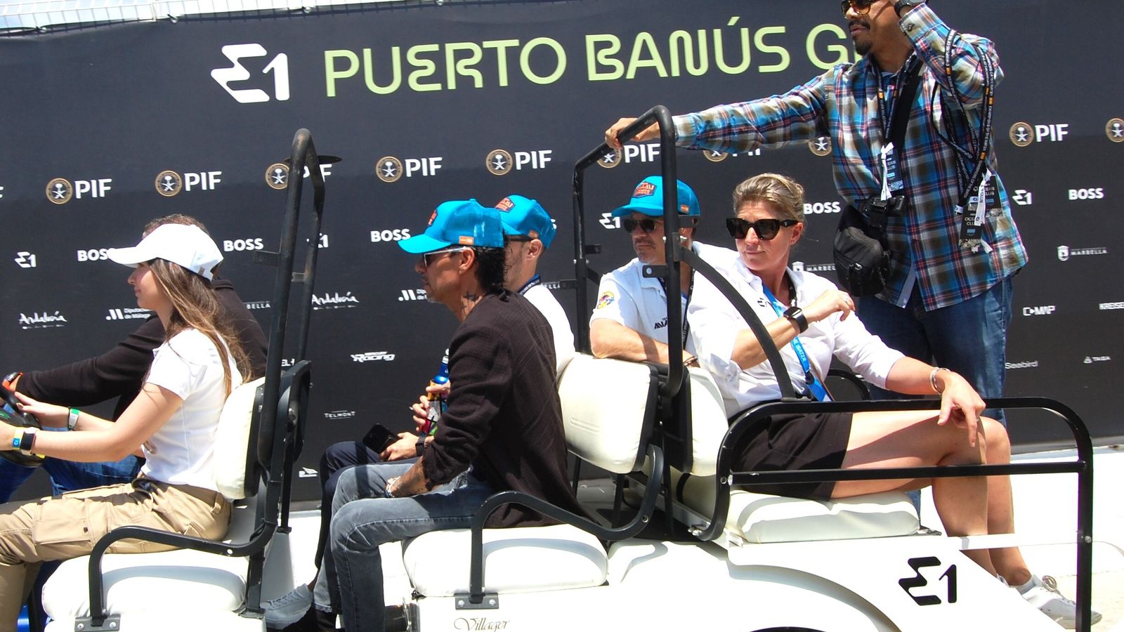 La llegada del cantante Marc Anthony a la zona VIP.