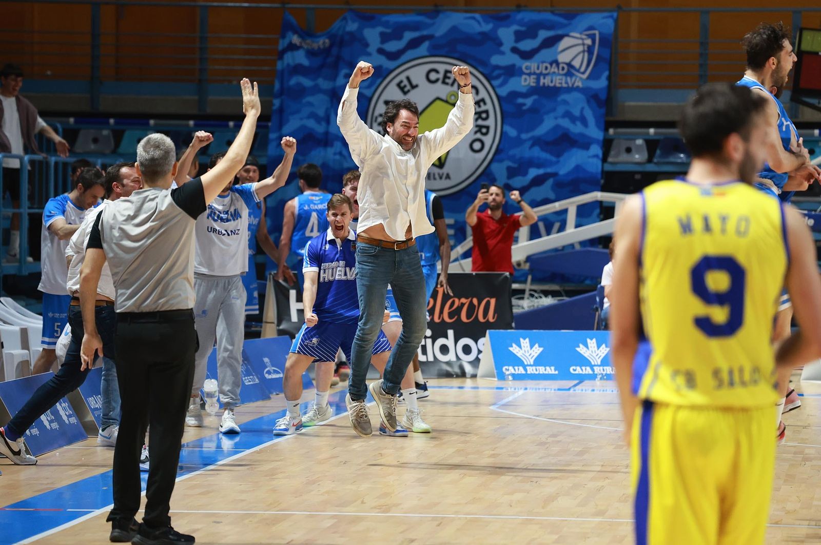 Las mejores imágenes del Ciudad de Huelva-CB Salou