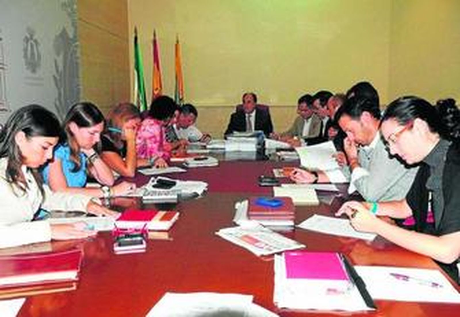 El equipo de gobierno liderado por José Ignacio Landaluce, ayer.