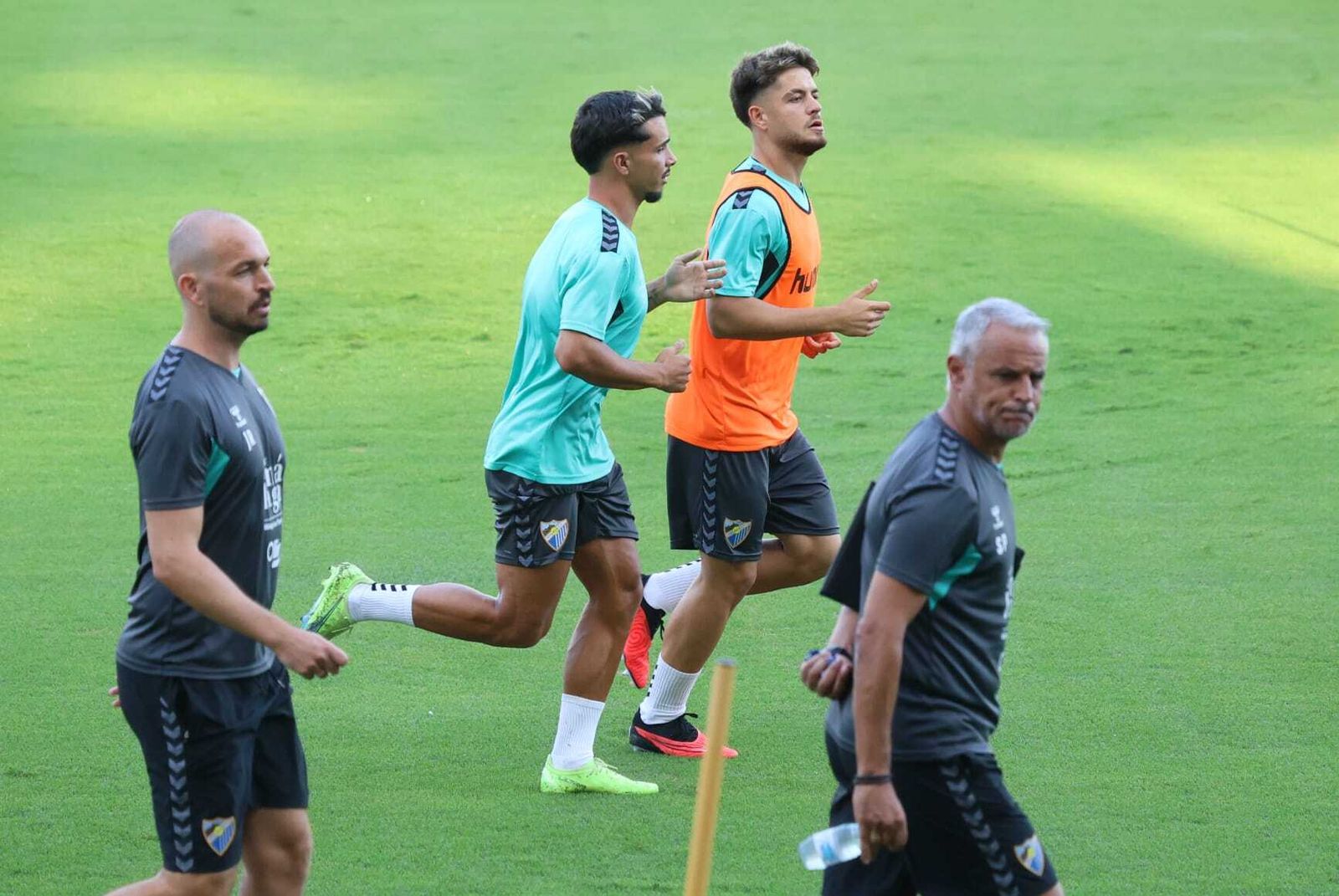 Las fotos del Málaga ultimando su cita con el Recreativo Granada