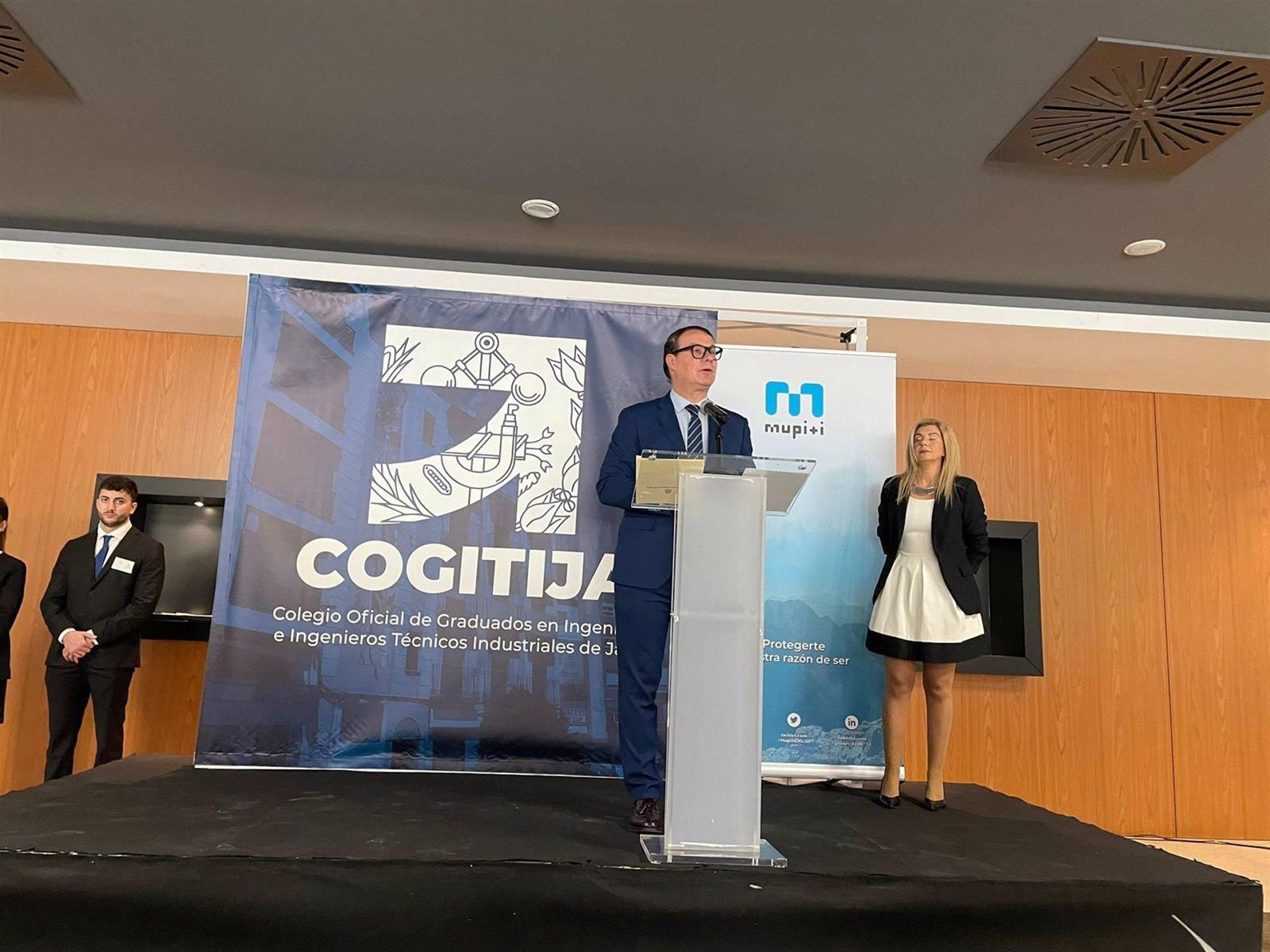 Manuel Carlos Vallejo en el acto del patrón de los ingenieros técnicos.