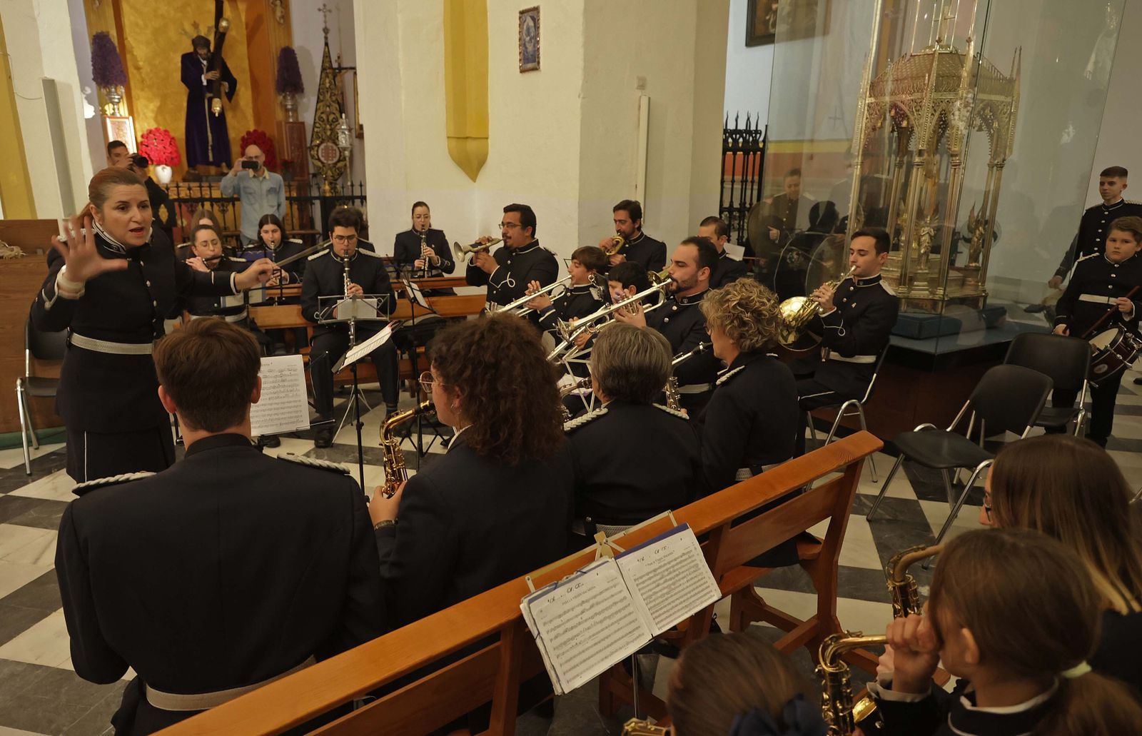 La presentación del cartel de la Semana Santa de Algeciras 2024, en imágenes