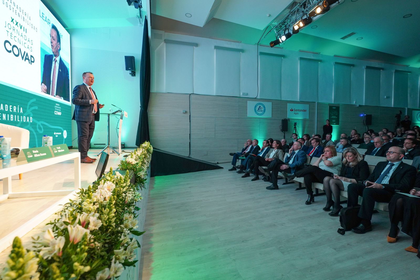 Uno de los participantes en las jornadas técnicas de Covap.