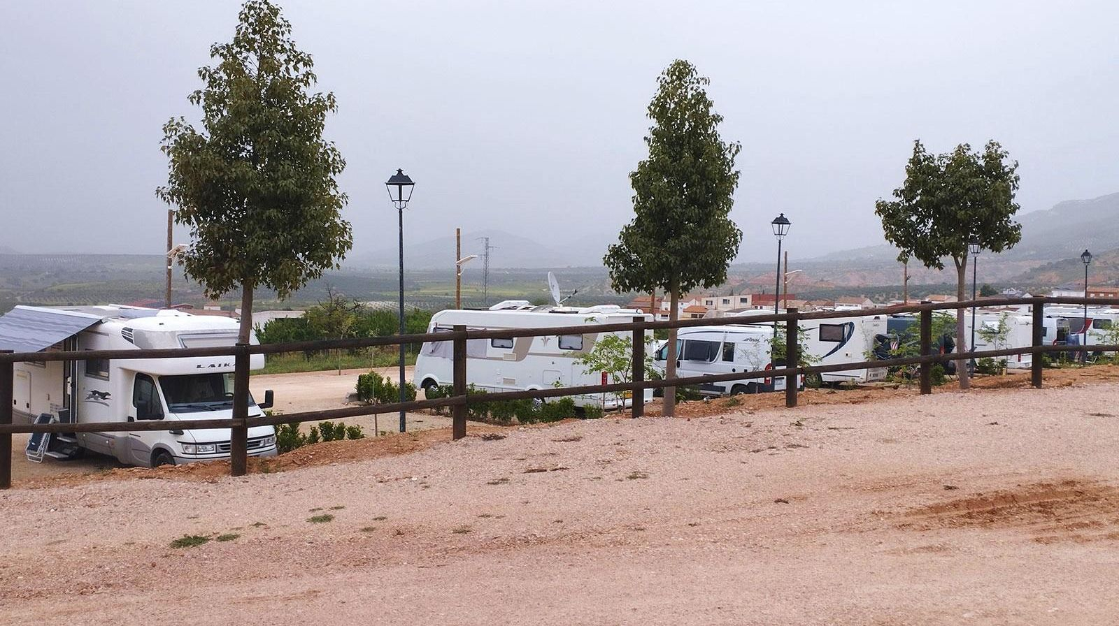 El área de pernocta de caravanas se pondrá a disposición del público participante en la Quedada camper. El área de pernocta de caravanas se pondrá a disposición del público participante en la Quedada camper.