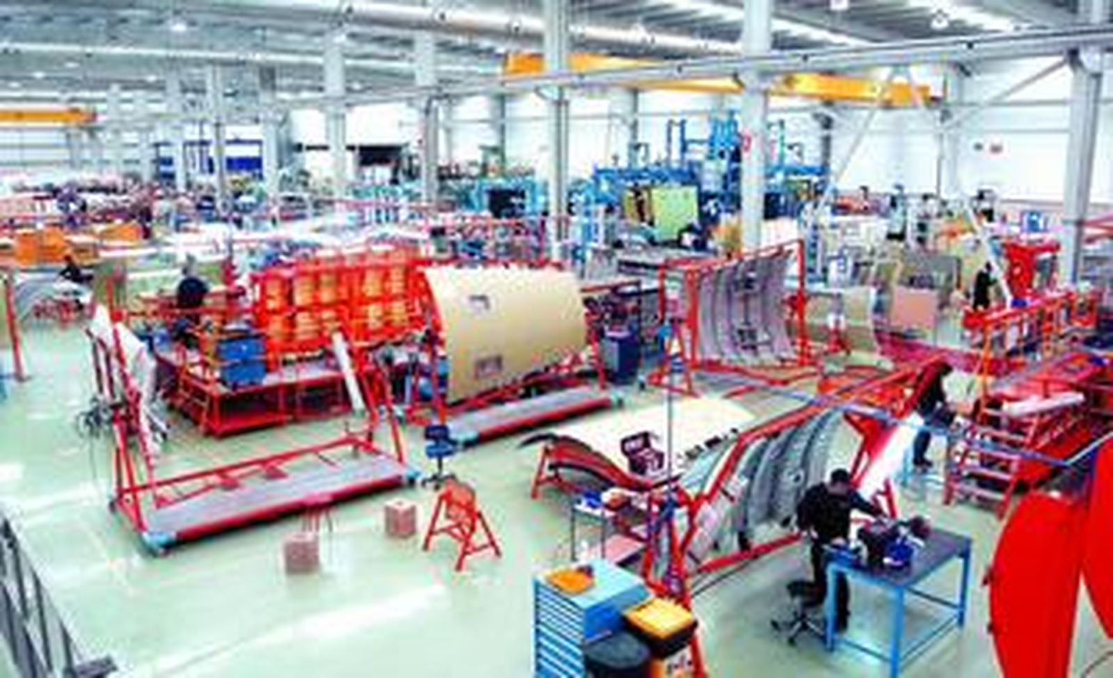 Instalaciones de la compañía vasca SK 3000 (Grupo Alcor) en el parque Aerópolis de Sevilla.