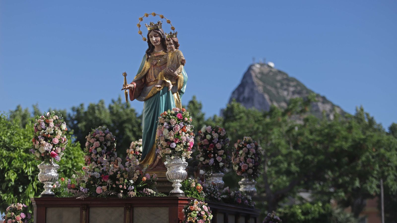 Fotos de la procesión de María Auxiliadora en La Línea
