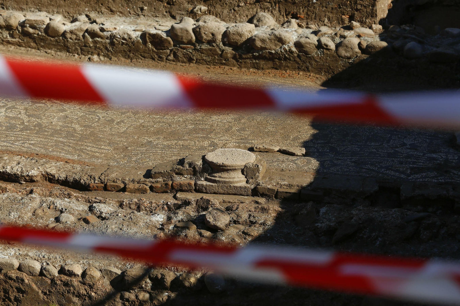 Fotos: así es el mosaico romano encontrado en la villa del Zaidín