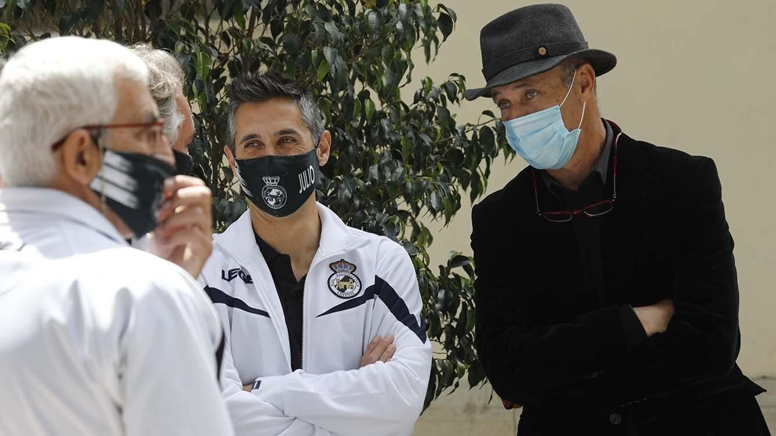 Las fotos de la recepción del Ayuntamiento de la Línea a la Balona  por su ascenso a Primera RFEF