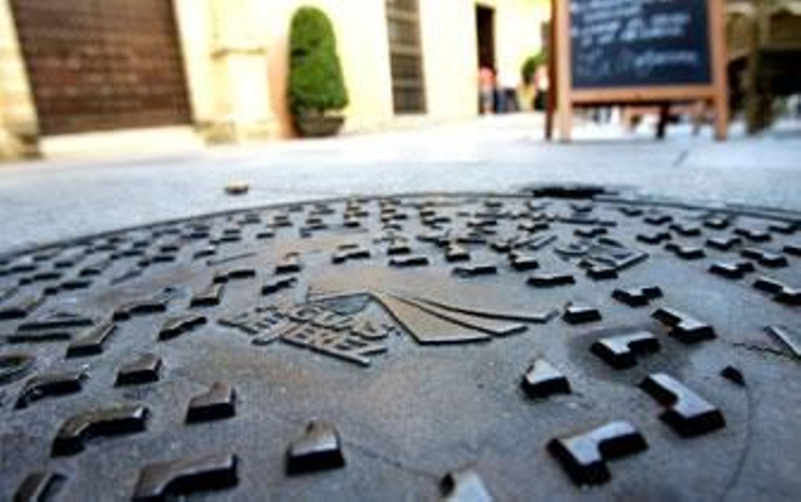 Aquagest puja por controlar Aguas de Jerez en el primer trimestre de 2012