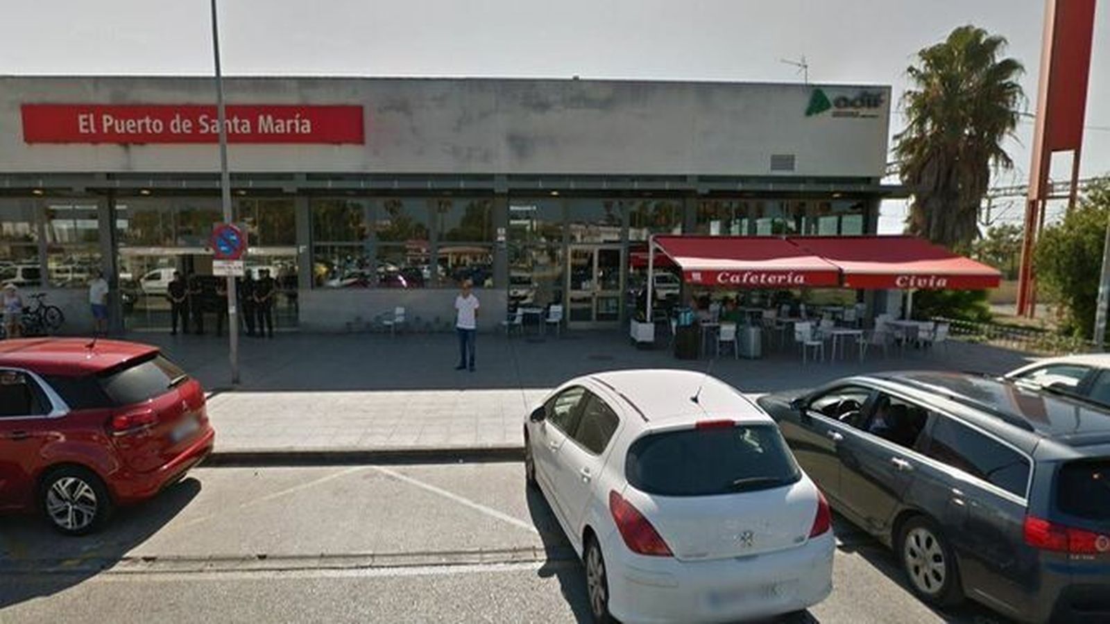 Una imagen del exterior de la estación de Renfe.