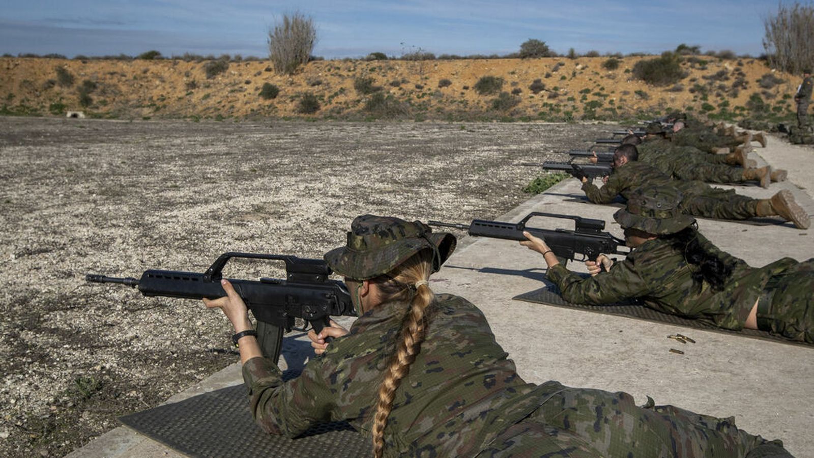 Instrucción de los nuevos soldados en el Centro de Formación de San Fernando.