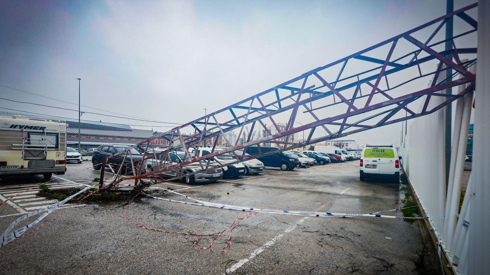 Imágenes de las incidencias y destrozos provocados por la borrasca Kristin en Cádiz