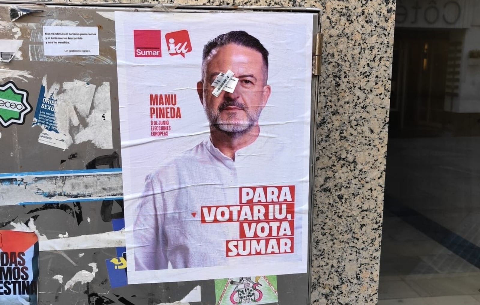 Esto solo sirve para ensuciar la pared. No da ni un voto