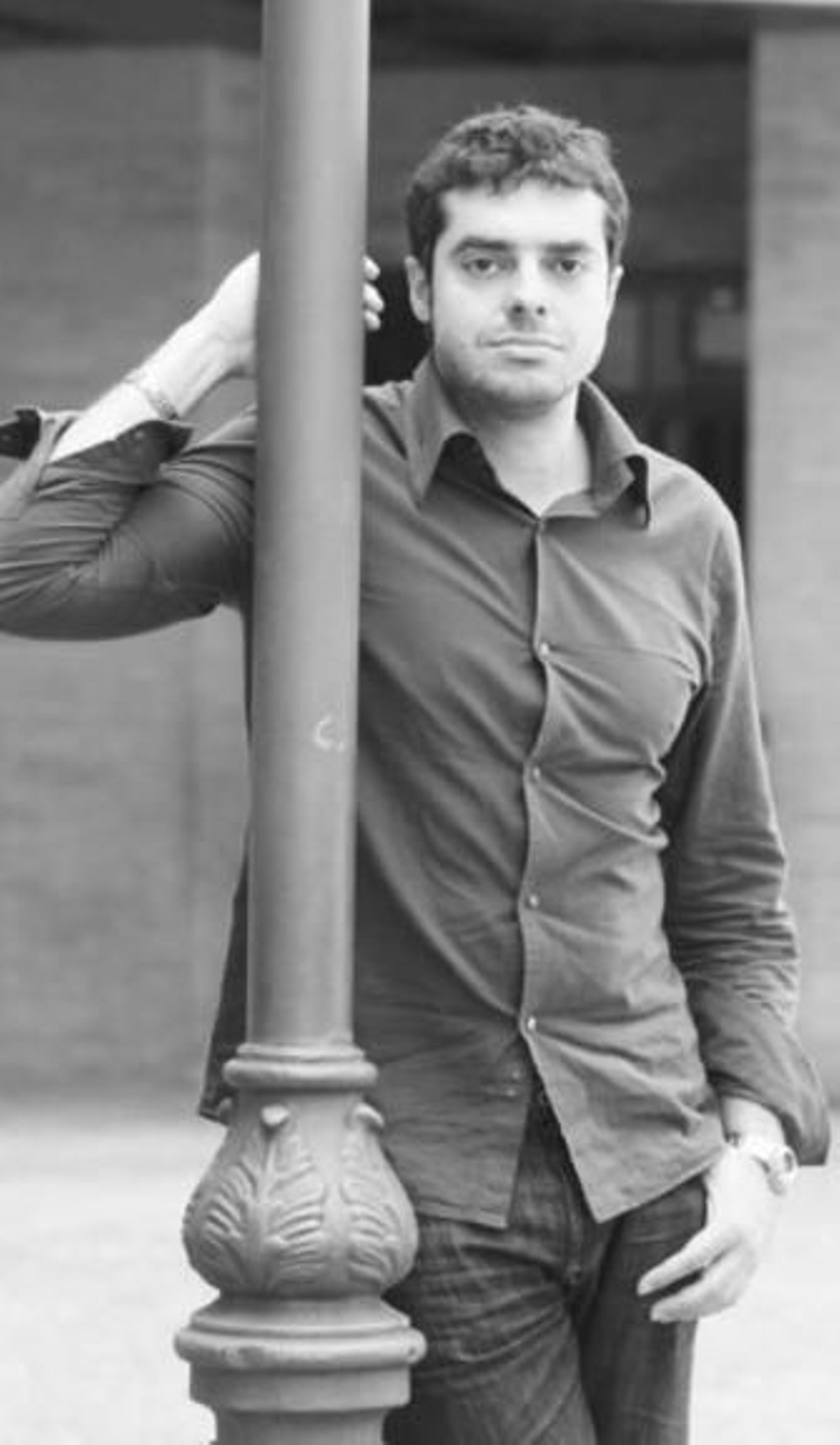 Azaústre lleva la normalidad en el rostro.