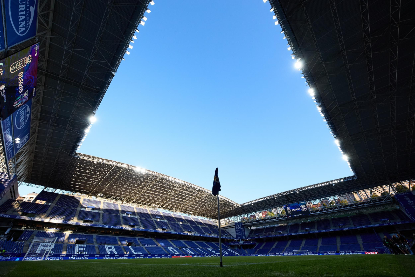 Las fotos del Oviedo-Barcelona