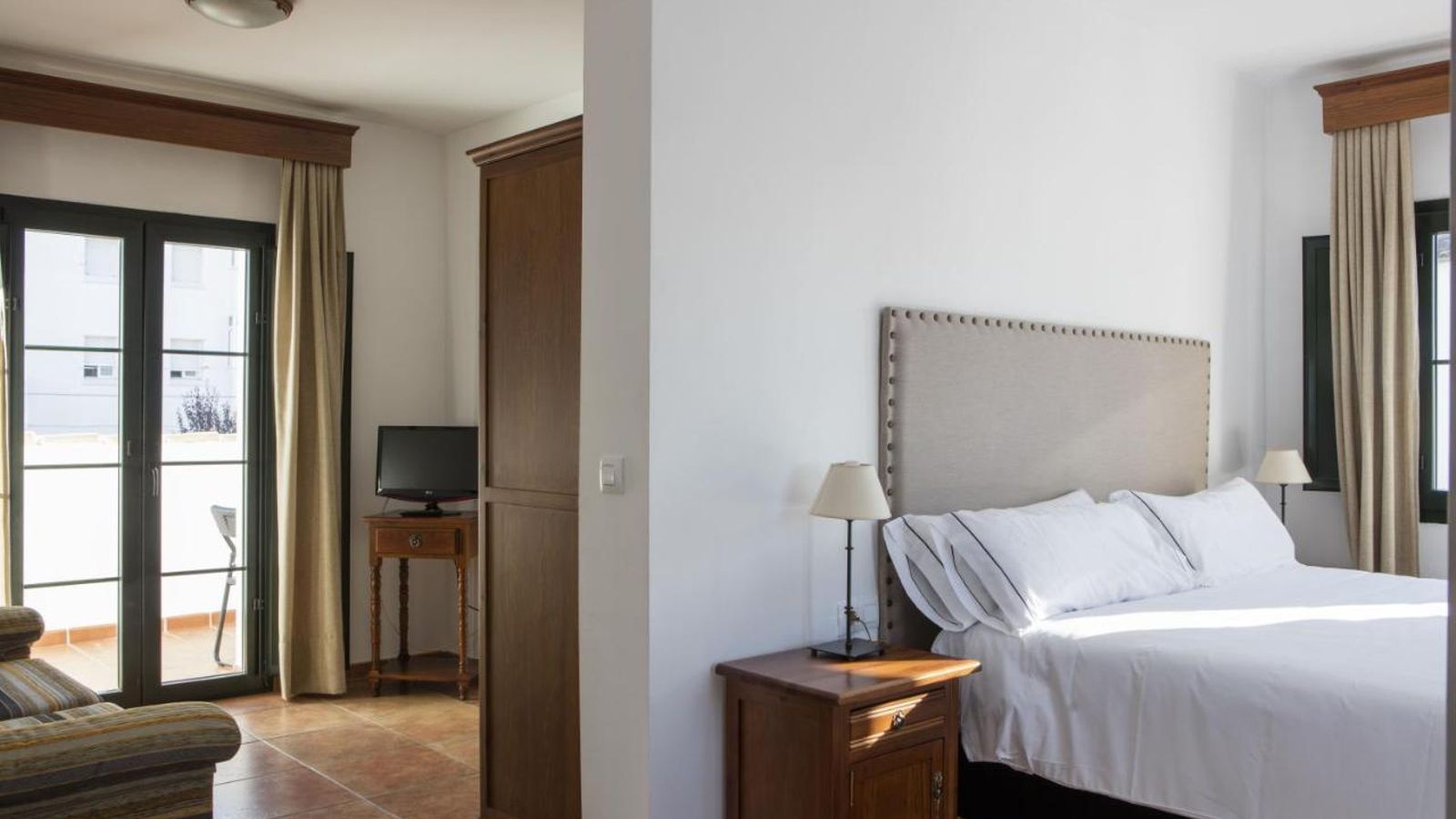 Hotel Tugasa Sierra y Cal (Olvera)