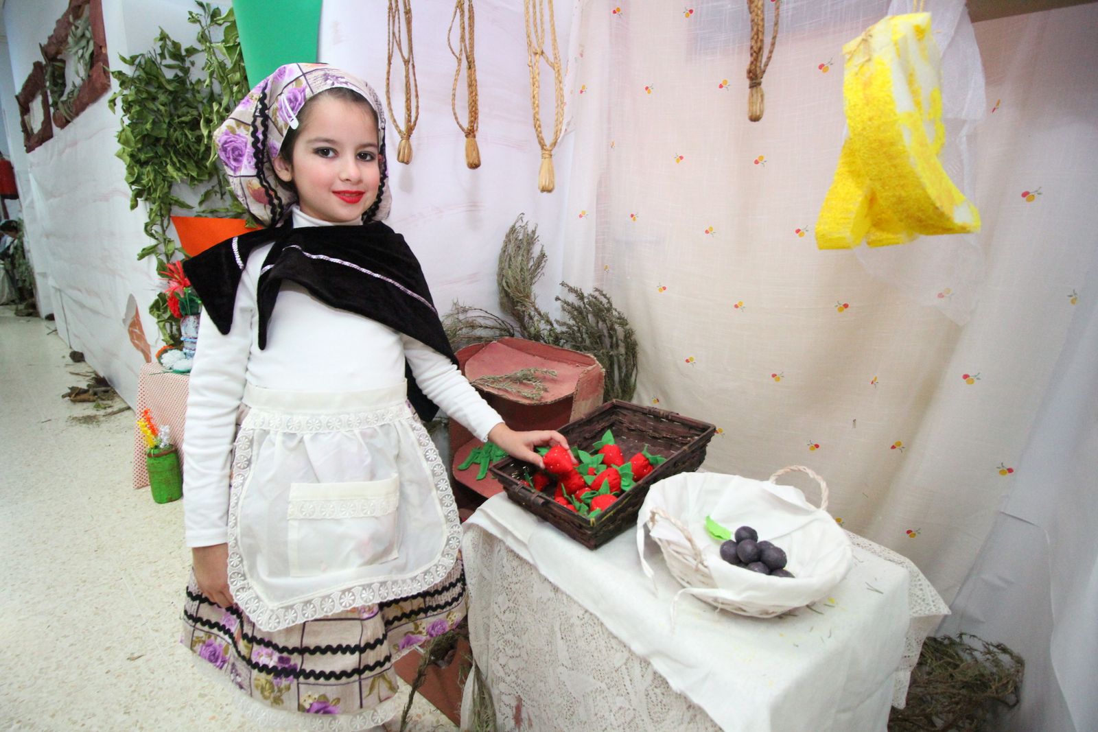 Imágenes del Belén viviente del colegio 12 de Octubre y la AMPA