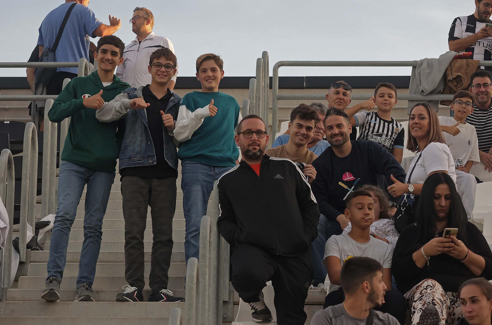 Búscate en el Ciudad de La Línea durante el Balona - Orihuela