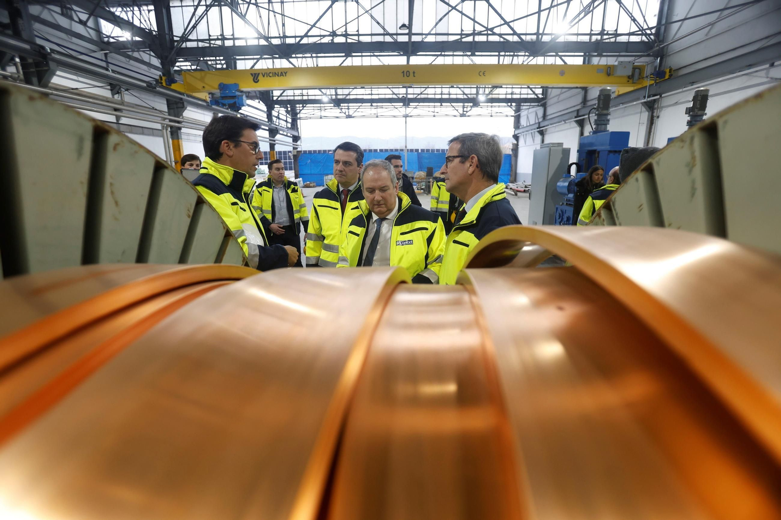 La visita del ministro de Industria a la fábrica de Cunext en Córdoba, en imágenes