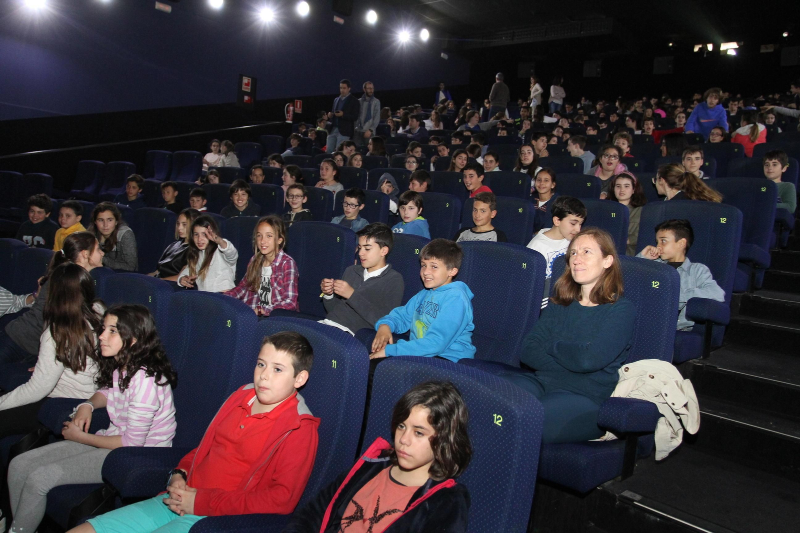 Presentación del documental 'La gran ola' en el colegio Funcadia